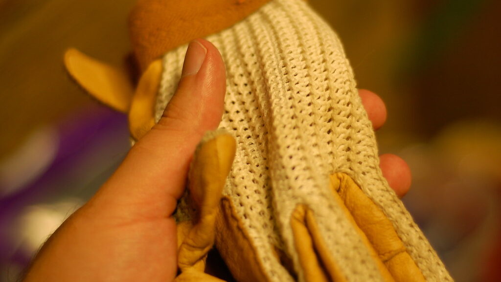 Summer riding gloves