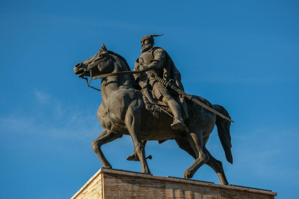 Dramatic equestrian statue