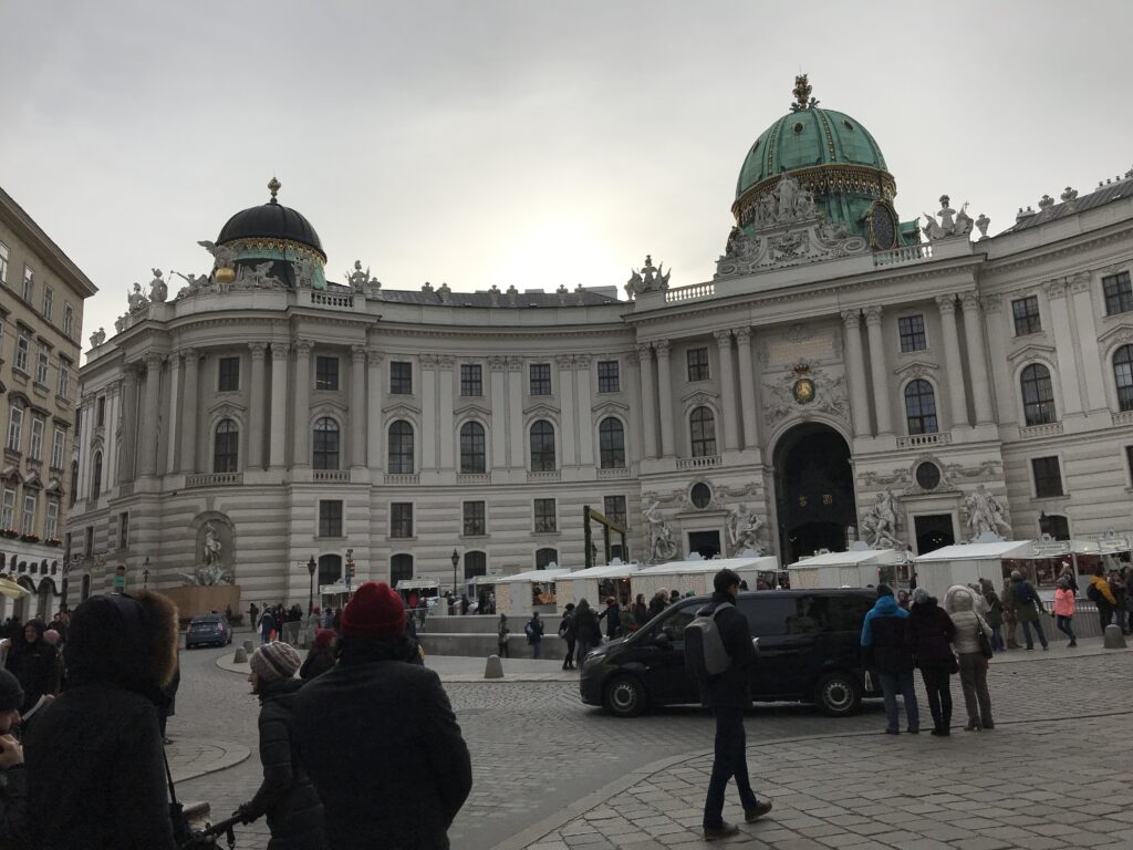 Michaelerplatz, Spanish Riding School