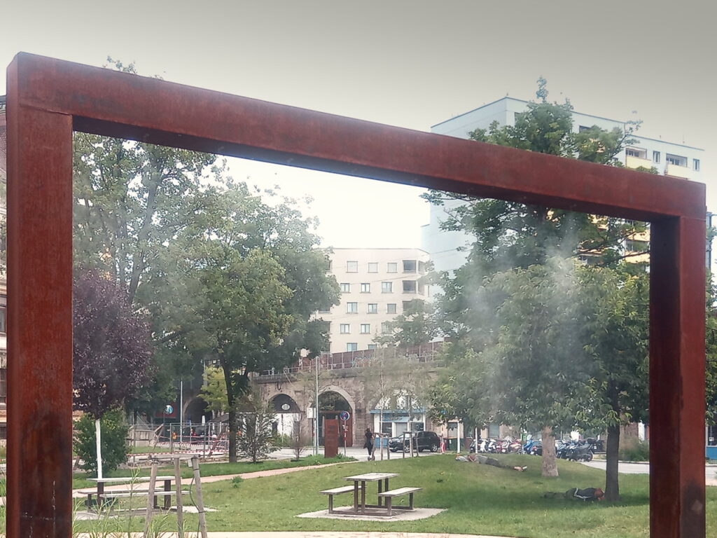 Mist Cooler Arch
