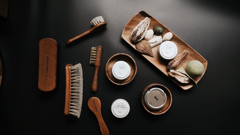 hand brushes on brown plate